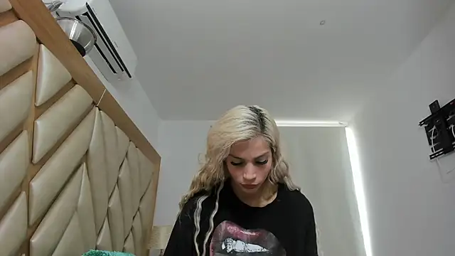 briana wonder69xxx online show from 1, 5, 2026