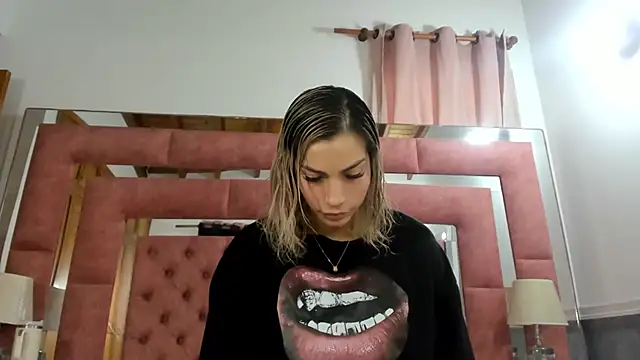 briana wonder69xxx online show from 3, 10, 2025