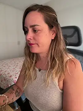 misslulipop online show from 16, 3, 2025