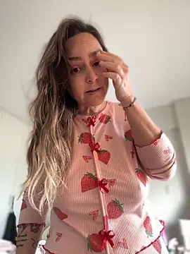 misslulipop online show from 14, 9, 2025