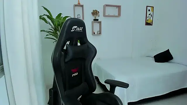 tamy shine87 online show from 22, 2, 2025