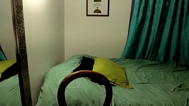 Angela isabella online show from 13, 3, 2025