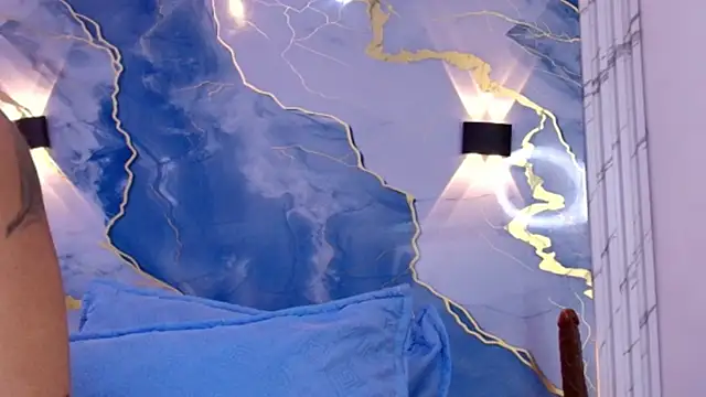 lorrayne  online show from 11, 10, 2025