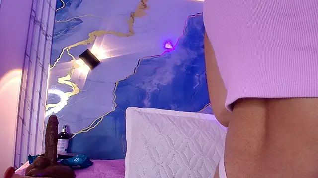 lorrayne  online show from 29, 11, 2025