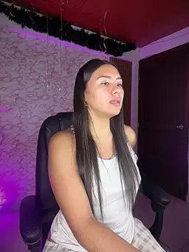 Ambar pe  online show from 21, 4, 2026