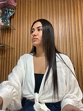 Ambar pe  online show from 11, 4, 2026