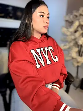 Ambar pe  online show from 31, 10, 2025