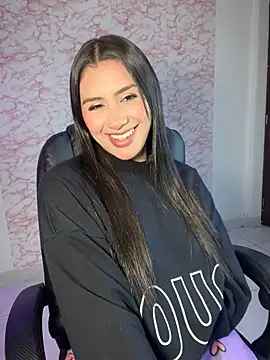 Ambar pe  online show from 5, 12, 2025