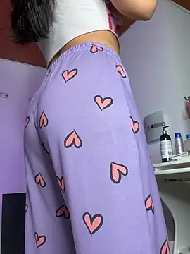 Ambar pe  online show from 22, 2, 2025