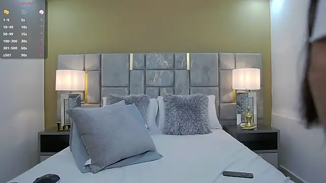 Little Amarantha online show from 18, 9, 2025