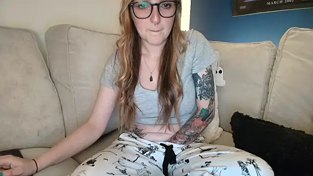 short sweetpea online show from 29, 9, 2025