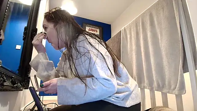 short sweetpea online show from 29, 11, 2025