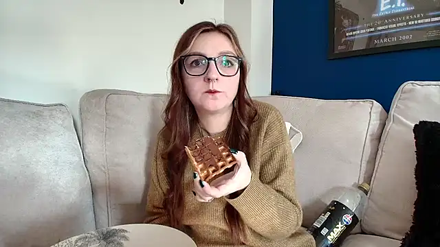 short sweetpea online show from 17, 11, 2025