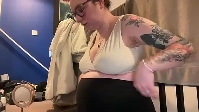 short sweetpea online show from 11, 3, 2026