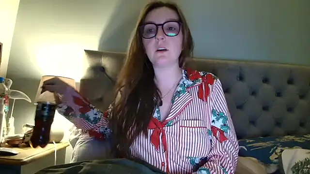 short sweetpea online show from 2, 12, 2025