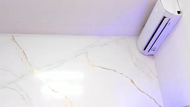 IsiisLovei online show from 26, 9, 2025