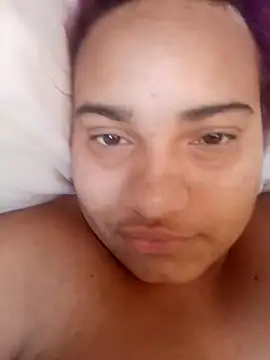 Hilarybunnyy online show from 22, 12, 2024