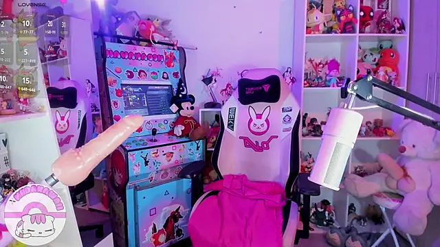 meda kawaii  online show from 3, 1, 2025