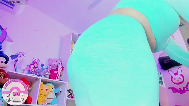 meda kawaii  online show from 9, 3, 2025