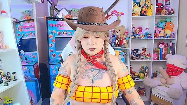 meda kawaii  online show from 2, 10, 2025