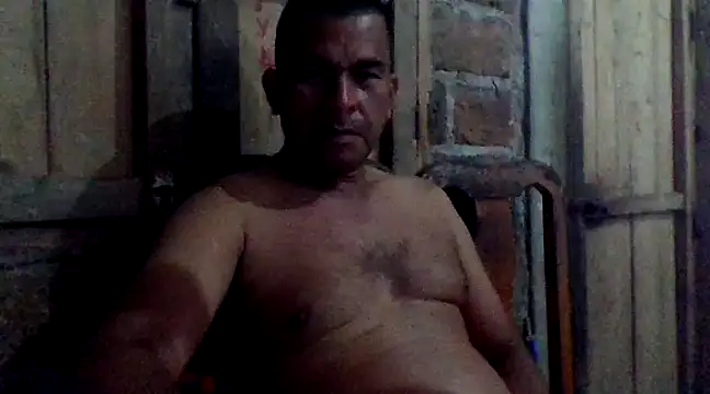 Snapshot of axomen chatting on 27, 12, 2024 axomen online show from 27, 12, 2024