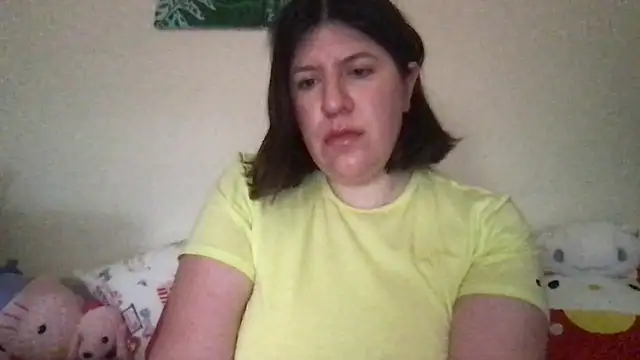 Snapshot of HYPHYtype chatting on 11, 6, 2026 HYPHYtype online show from 11, 6, 2026