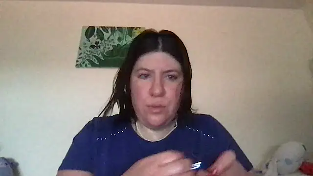 Snapshot of HYPHYtype chatting on 6, 7, 2026 HYPHYtype online show from 6, 7, 2026