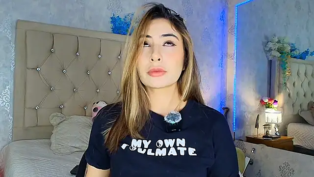 Snapshot of nini_love01 chatting on 12, 6, 2026 nini love01 online show from 12, 6, 2026