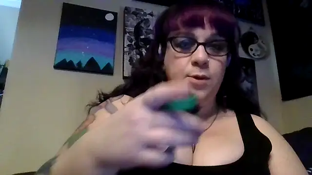 GothyBaby online show from 1, 10, 2025