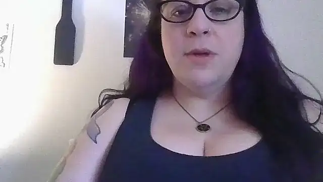 GothyBaby online show from 6, 2, 2026