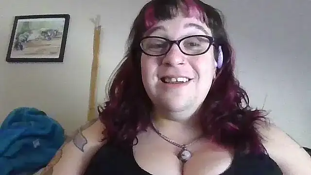 GothyBaby online show from 1, 3, 2025