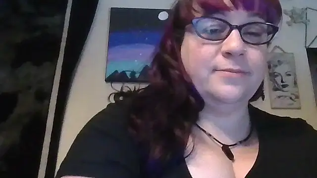 GothyBaby online show from 2, 12, 2025