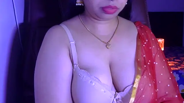 Snapshot of Maalnad_beauty chatting on 28, 9, 2025 Maalnad beauty online show from 28, 9, 2025