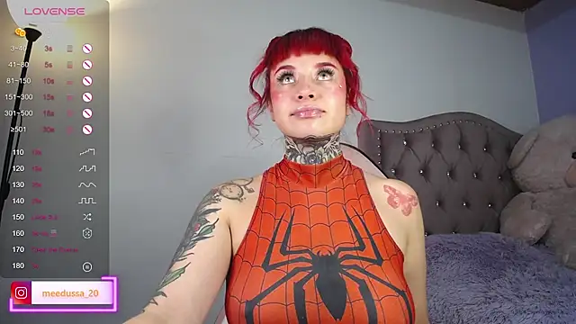 meedussa 20  online show from 21, 2, 2025