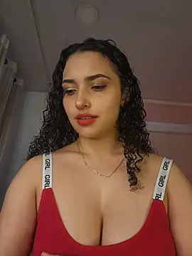 Lucy Marin online show from 17, 10, 2025