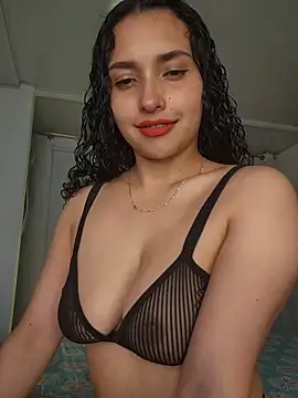 Snapshot of Lucy_Marin chatting on 23, 2, 2026 Lucy Marin online show from 23, 2, 2026