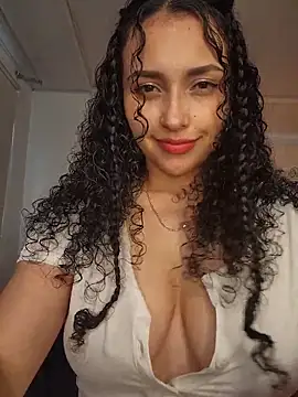 Lucy Marin online show from 22, 10, 2025