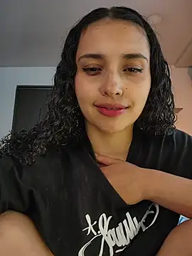 Snapshot of Lucy_Marin chatting on 14, 5, 2026 Lucy Marin online show from 14, 5, 2026