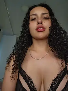 Snapshot of Lucy_Marin chatting on 12, 2, 2026 Lucy Marin online show from 12, 2, 2026