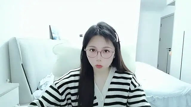 Sunset glow online show from 31, 3, 2026