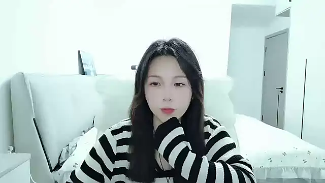 Sunset glow online show from 18, 1, 2026