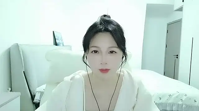 Sunset glow online show from 12, 1, 2026