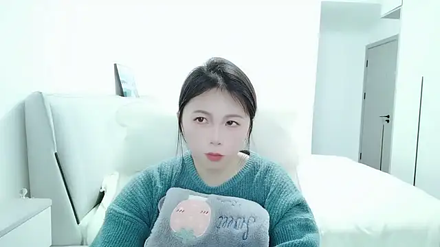 Sunset glow online show from 2, 12, 2025