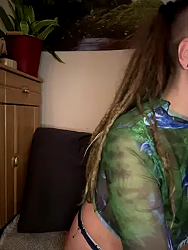 MenaDreadfull online show from 14, 12, 2025