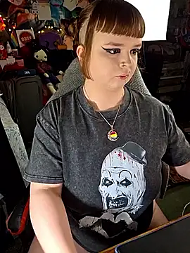 VelvetDiablo online show from 18, 4, 2026