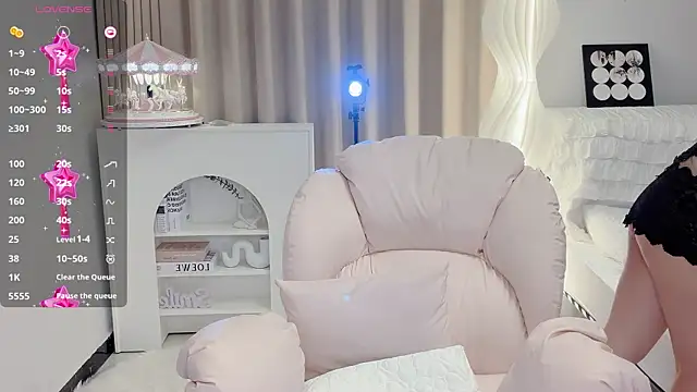 Happy Kitty online show from 24, 6, 2026