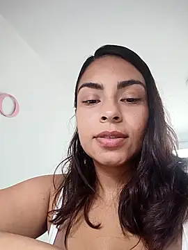 Snapshot of Ivanna2 chatting on 6, 5, 2026 Ivanna2 online show from 6, 5, 2026