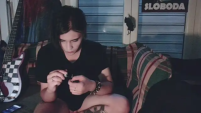 sademobeer online show from 23, 9, 2025