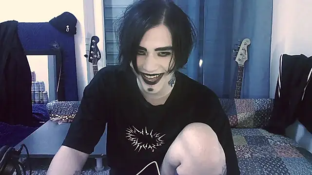 sademobeer online show from 25, 6, 2026