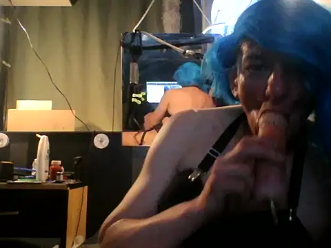 slutviki online show from 5, 4, 2026